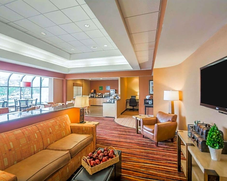Comfort Inn - NYS Fairgrounds