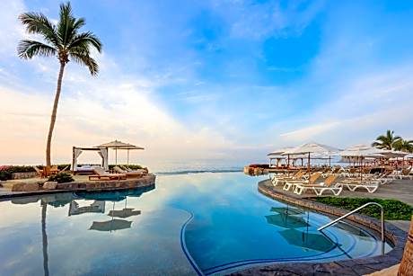 The Club at Hacienda del Mar