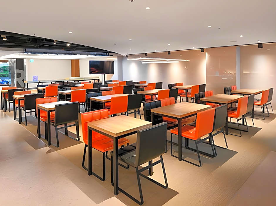 Ximen Le Room Hotel Kaifeng Taipei