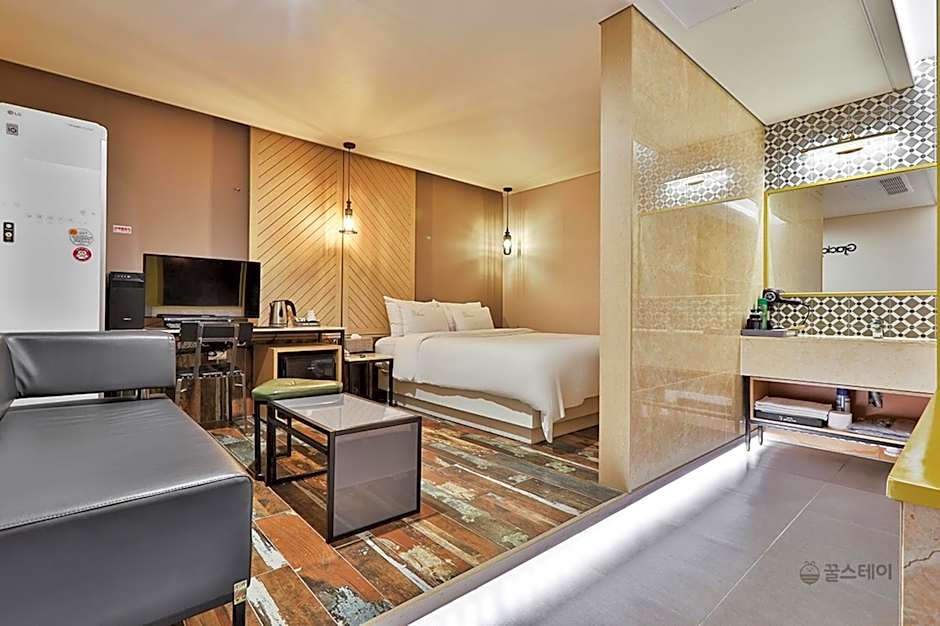 Gracias Hotel Gimhae