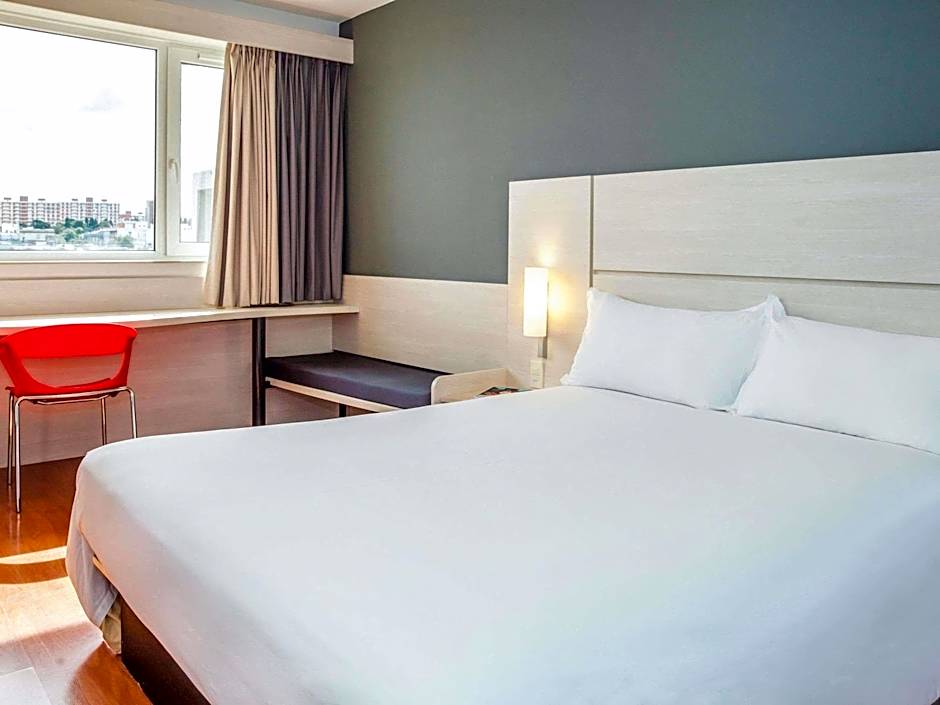 Ibis Montevideo Rambla