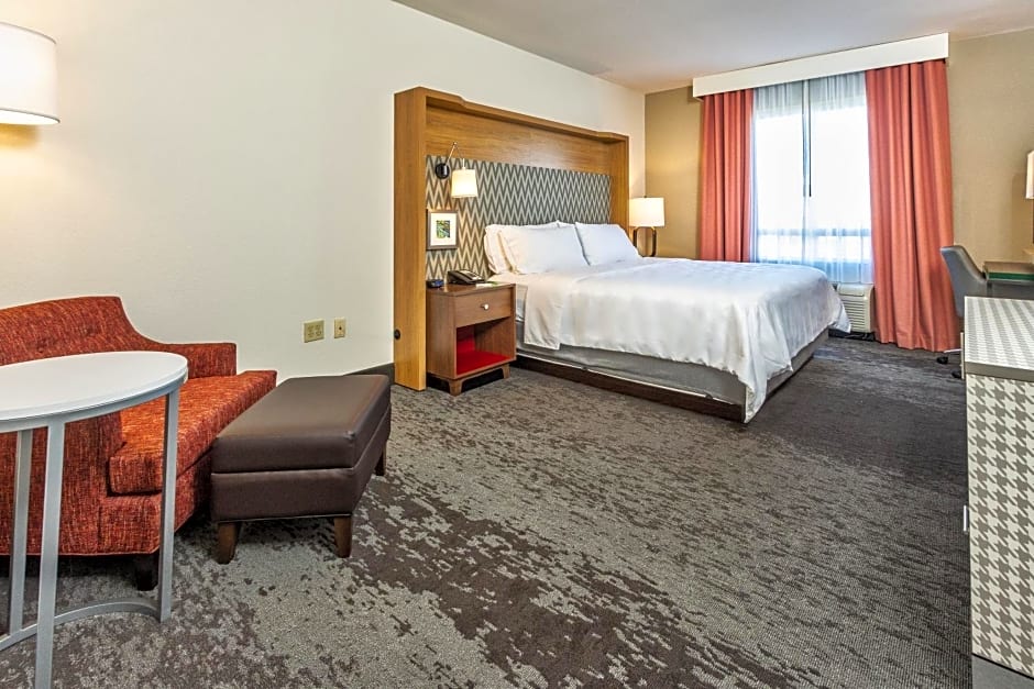 Holiday Inn Hotel & Suites Memphis-Wolfchase Galleria, an IHG Hotel