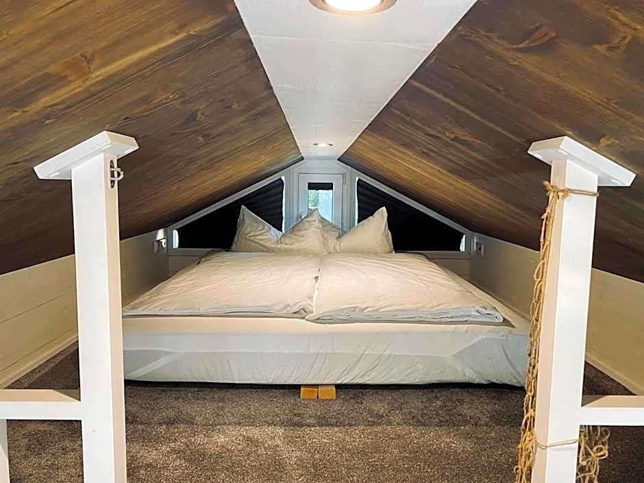 Tiny House Ems im PIER9 Tiny House Hotel