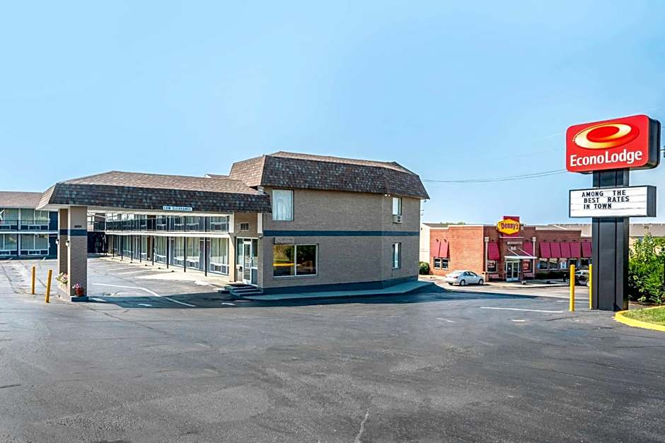 Econo Lodge near Missouri University of Science and Technology