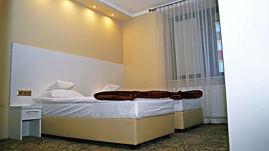 Hotel Promien