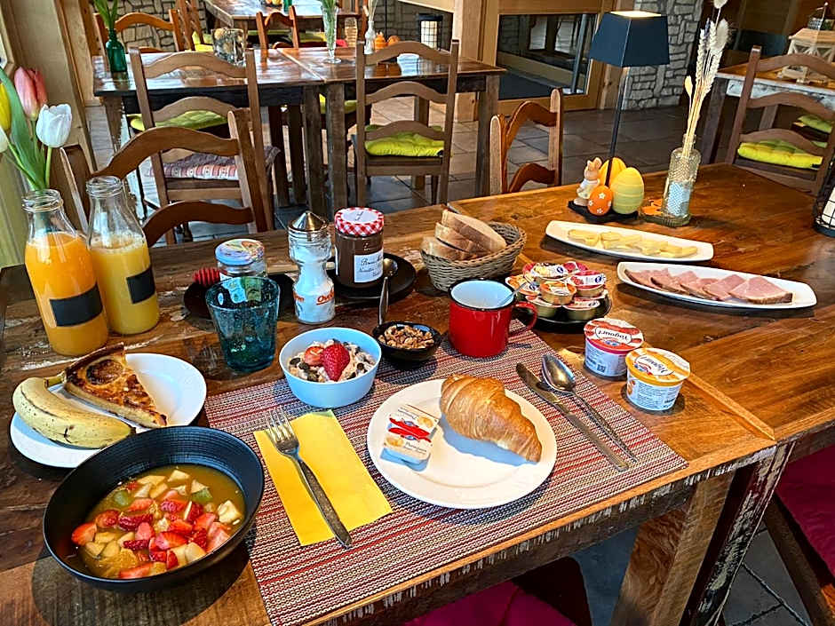 Hôtel Restaurant Les Cernets Swiss-Lodge SSH