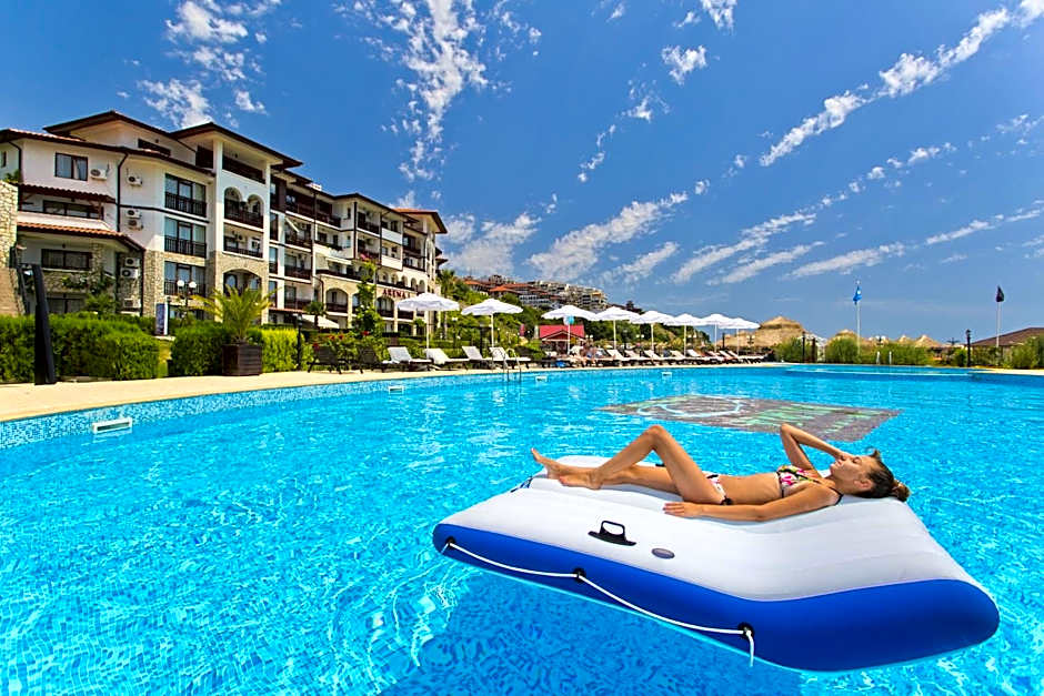 Hotel Palace Marina Dinevi