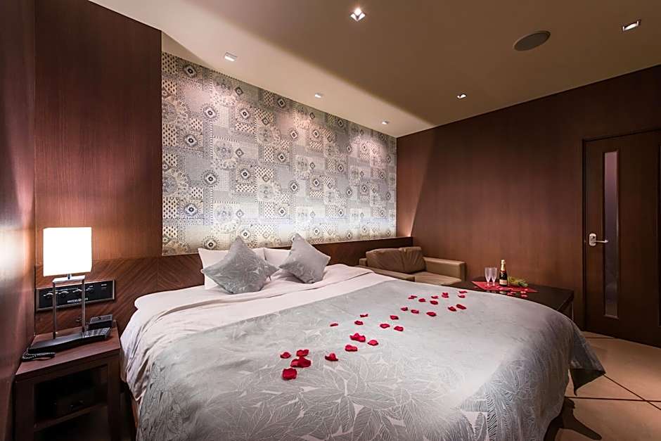 Hotel Lotus Iwatsuki (Adult Only)
