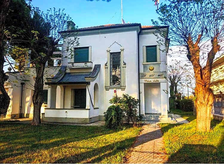 Villa Alda Suites & Rooms