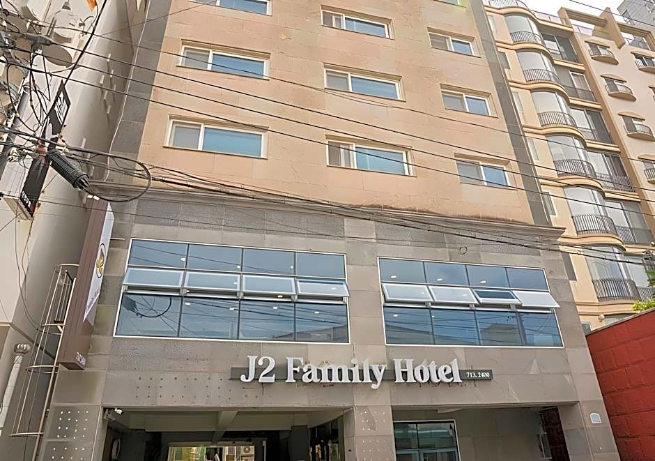 J2 Family Hotel