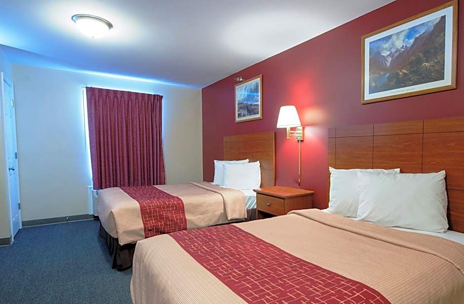 Red Roof Inn & Suites Dickinson