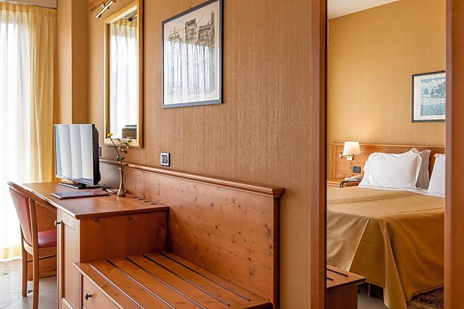 Hotel Bellevue Et Mediterranée