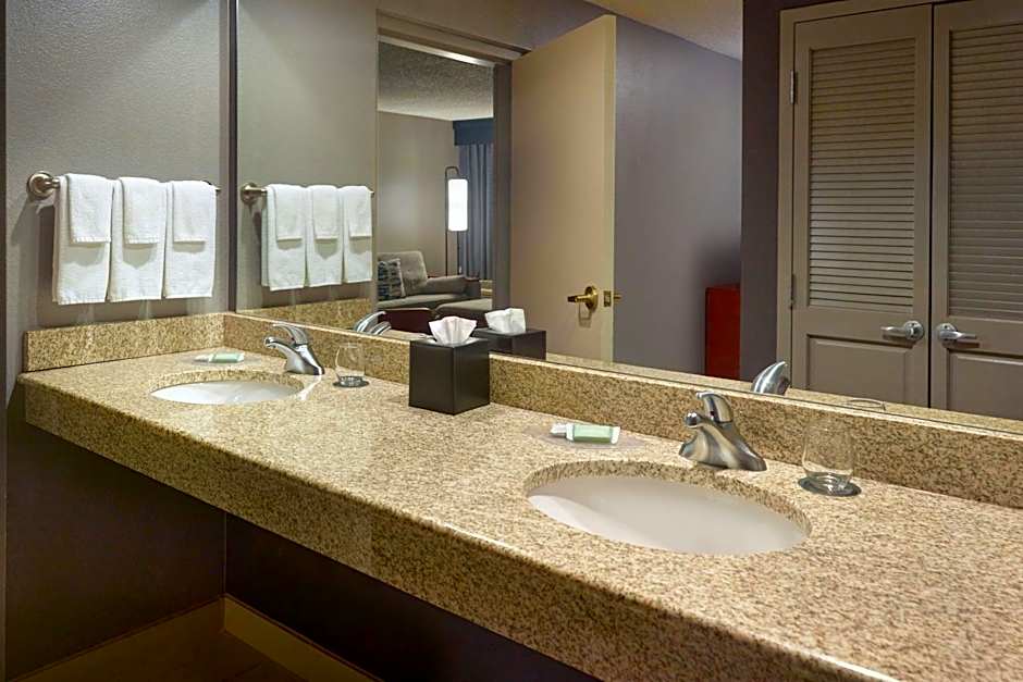 Courtyard by Marriott Frederick