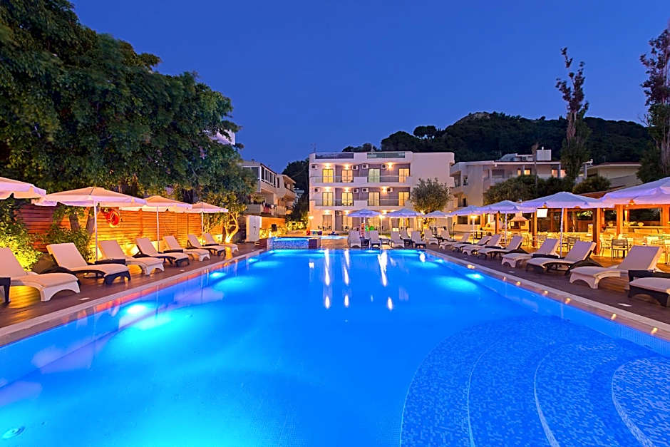 Sunny Days Hotel
