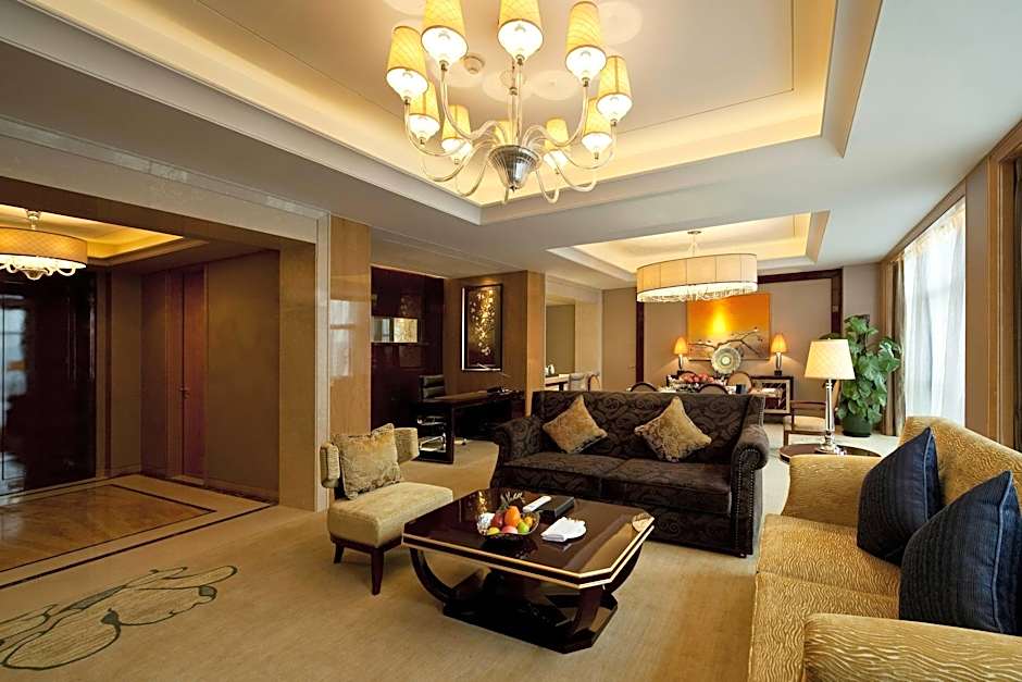Photo 1 of 3 of Ambassador 1 Bedroom 1 King Bed Suite, City View, High Floor