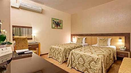 Deluxe Double or Twin Room with Balcony - Annex