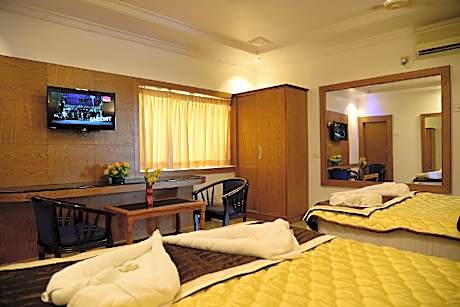Executive Quadruple Room