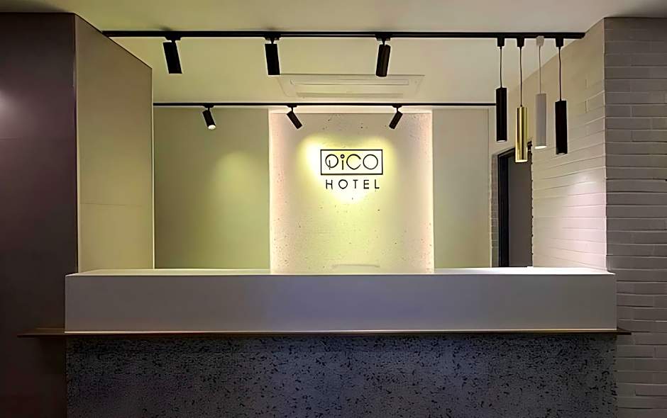 Hotel Pico