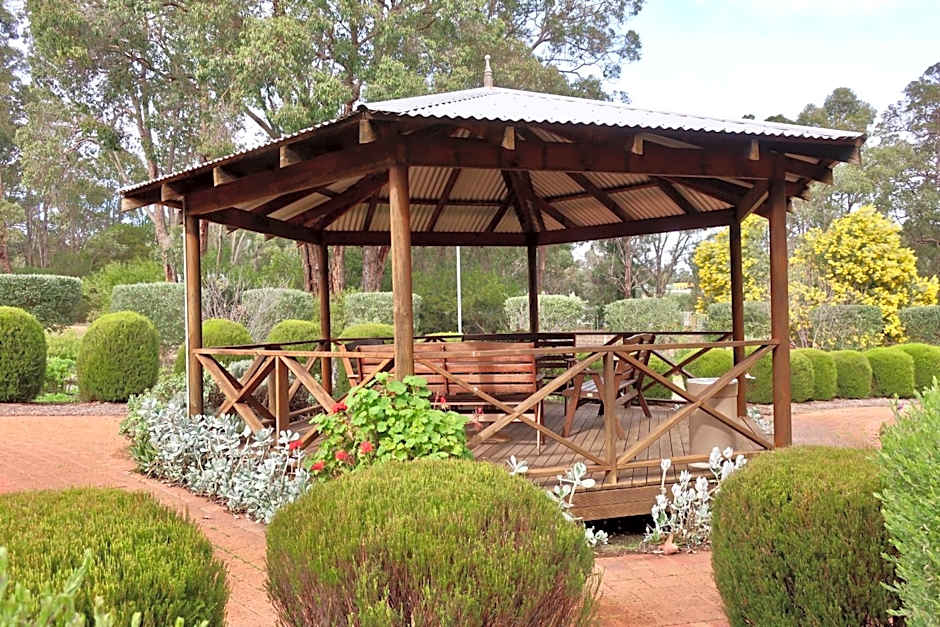 Travellers Rest Motel