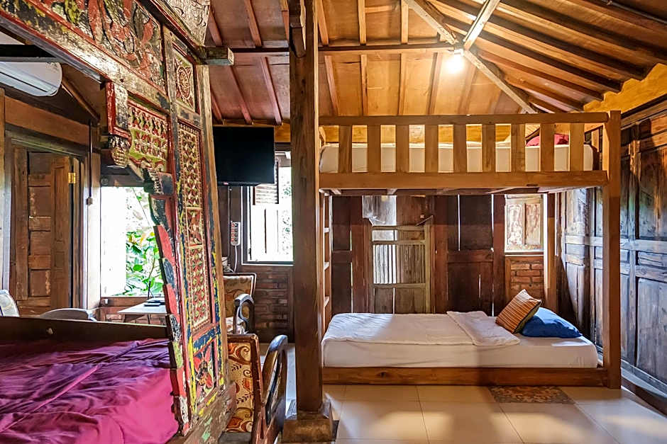 TwoSpaces Living at Bunga Desa, Jimbaran