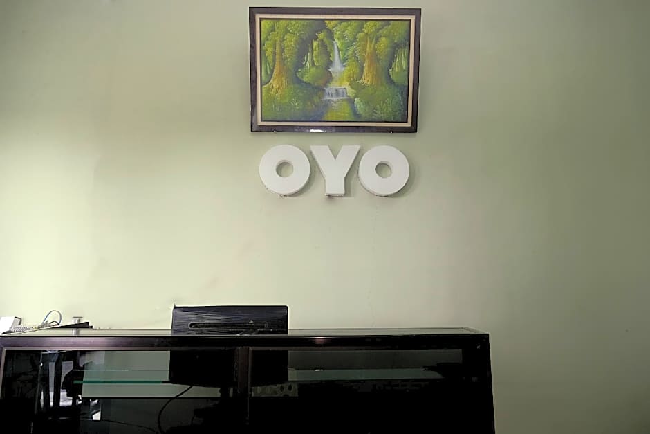 OYO 752 Abz Guest House Syariah