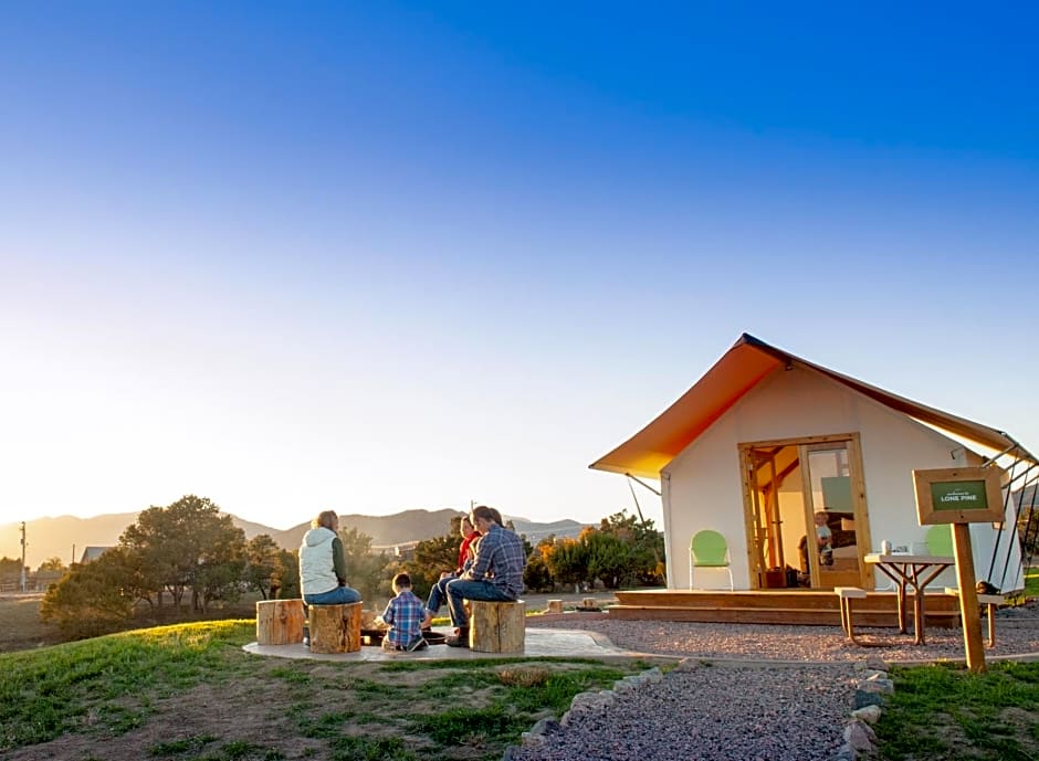 Royal Gorge Cabins