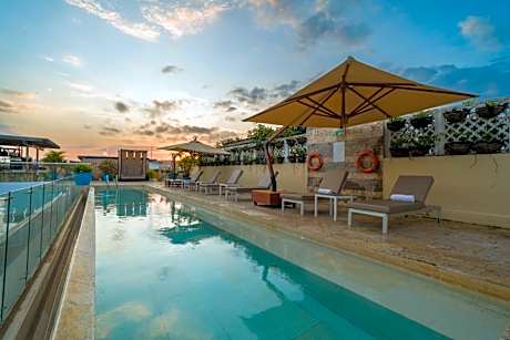 Nacar Hotel Cartagena, Curio Collection by Hilton