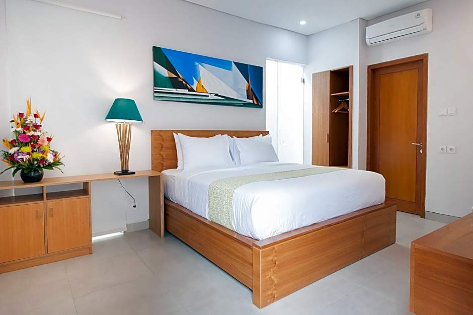 Apple Villa and Studio Seminyak