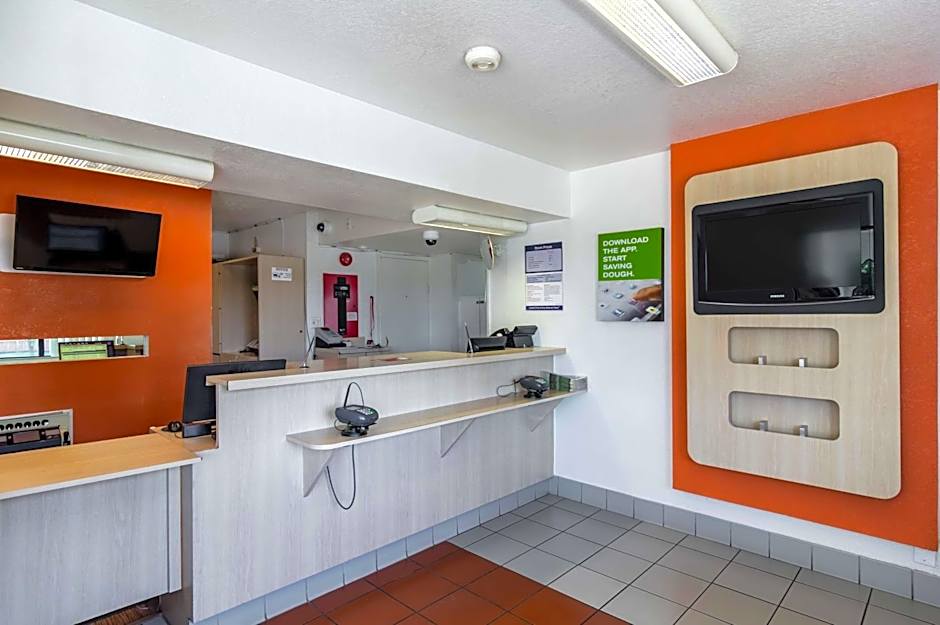 Motel 6-Bellmead, TX - Waco