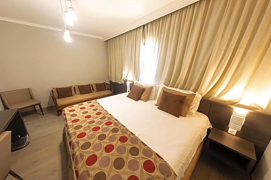 Class Hotel Guaxupé