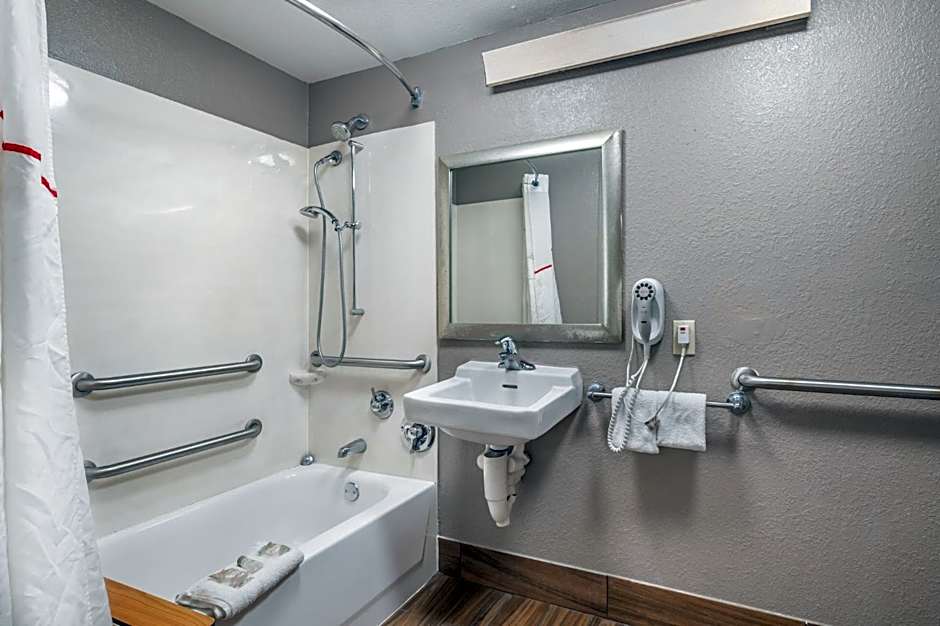 Red Roof Inn Virginia Beach