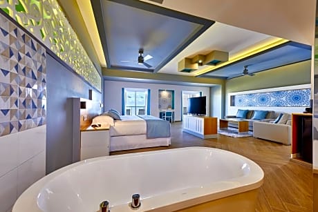 Suite with Sea View