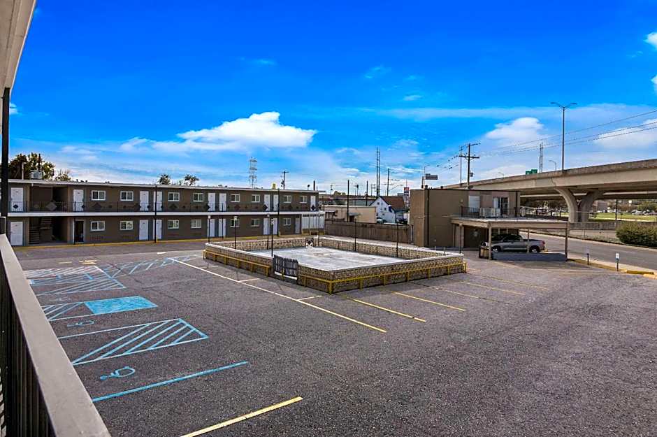 Econo Lodge Gretna - New Orleans