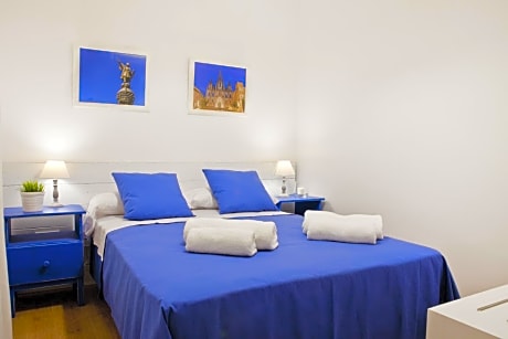 Double Room with Shared Bathroom