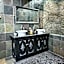 Excalibur Boutique Hotel