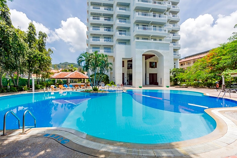 Waterfront Suites Phuket By Centara