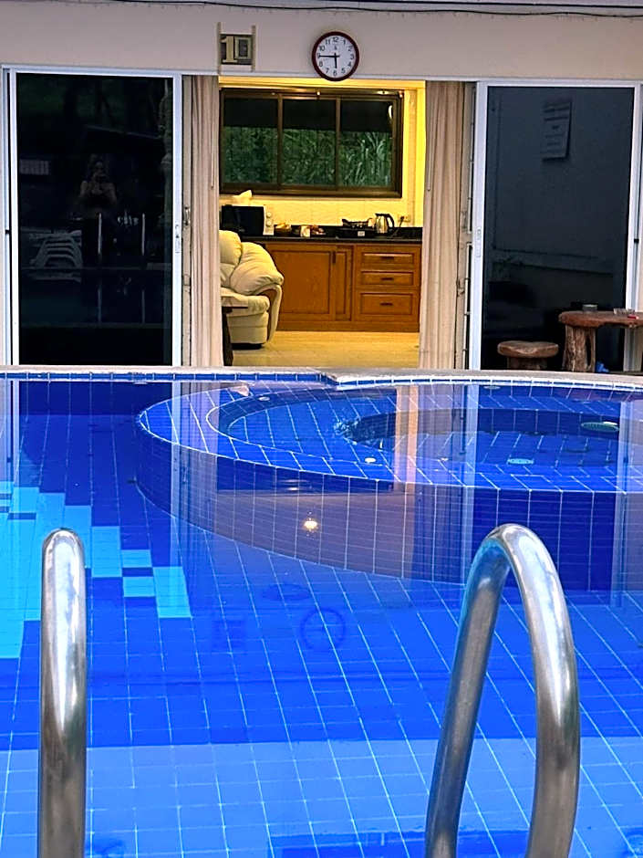 Happy Valley Pattaya