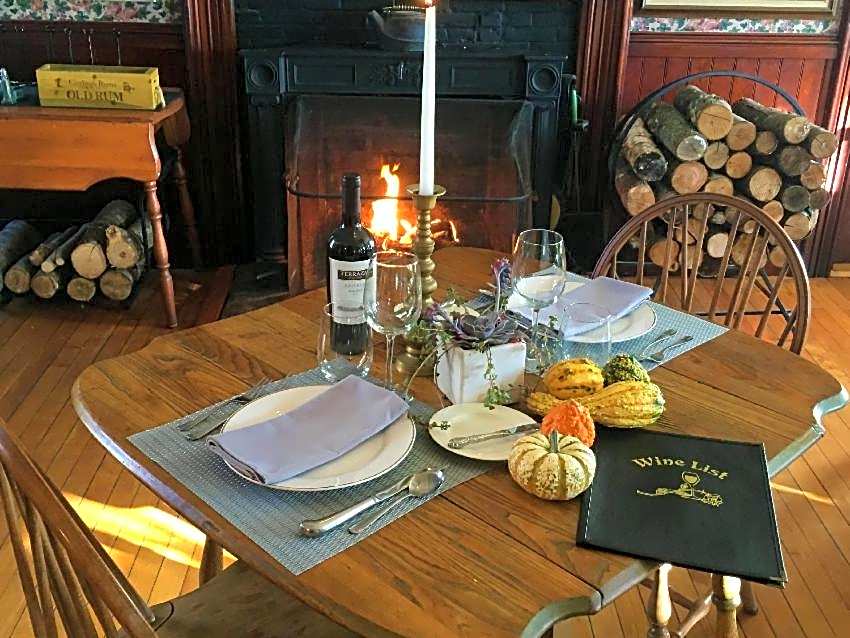 Center Lovell Inn