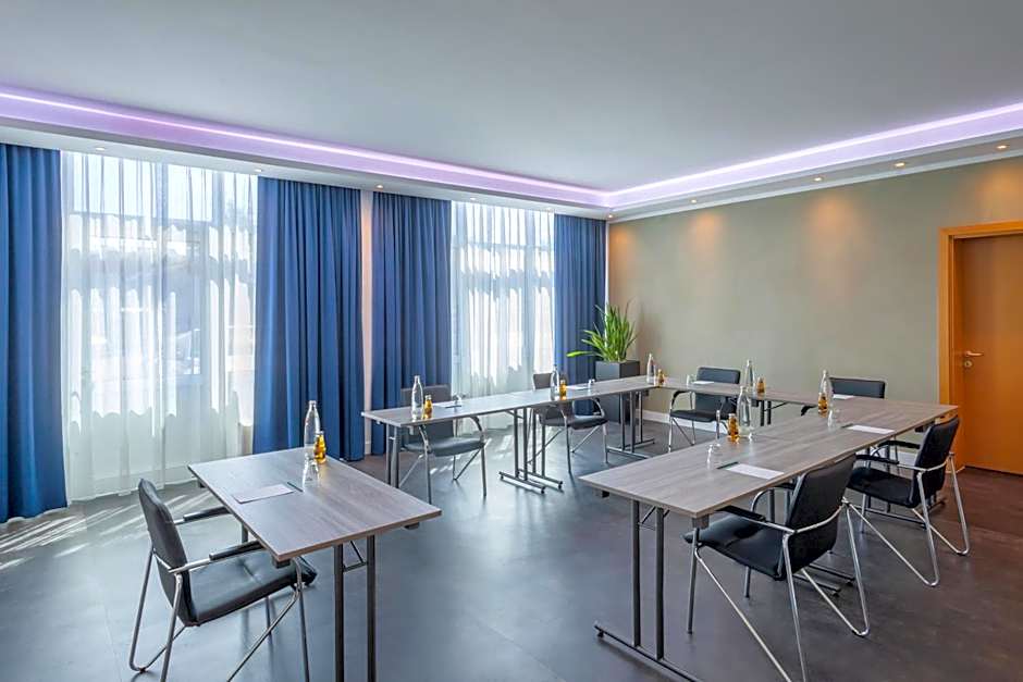 Hotel Oberhausen Neue Mitte Affiliated by Melia