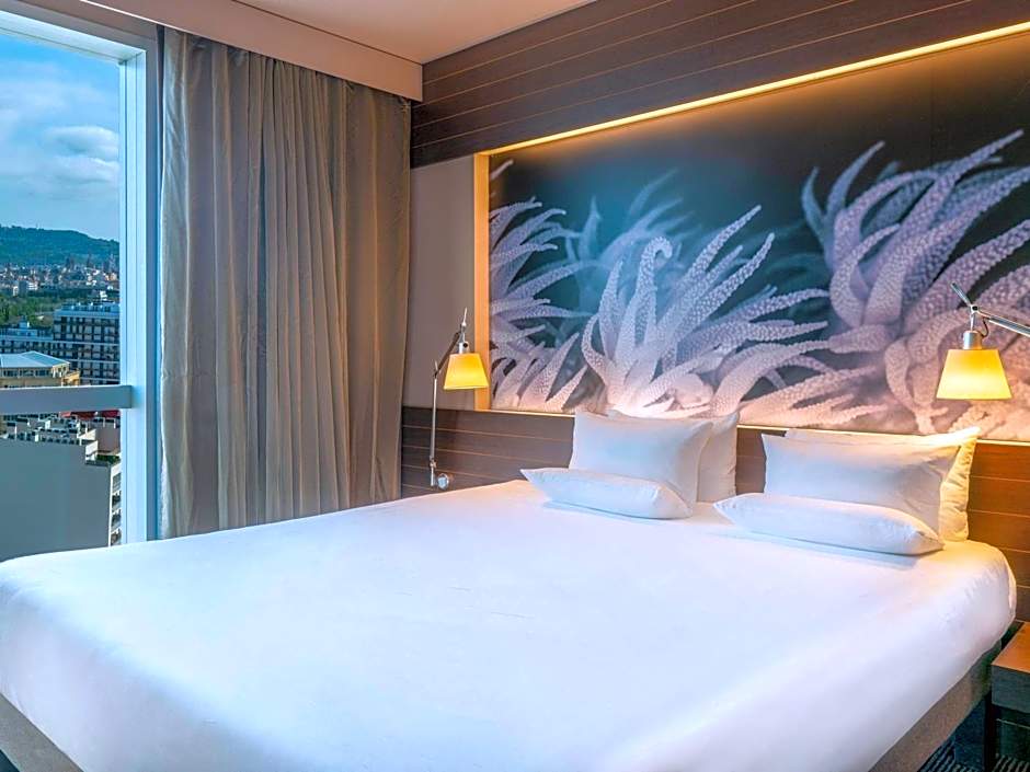 Novotel Barcelona City