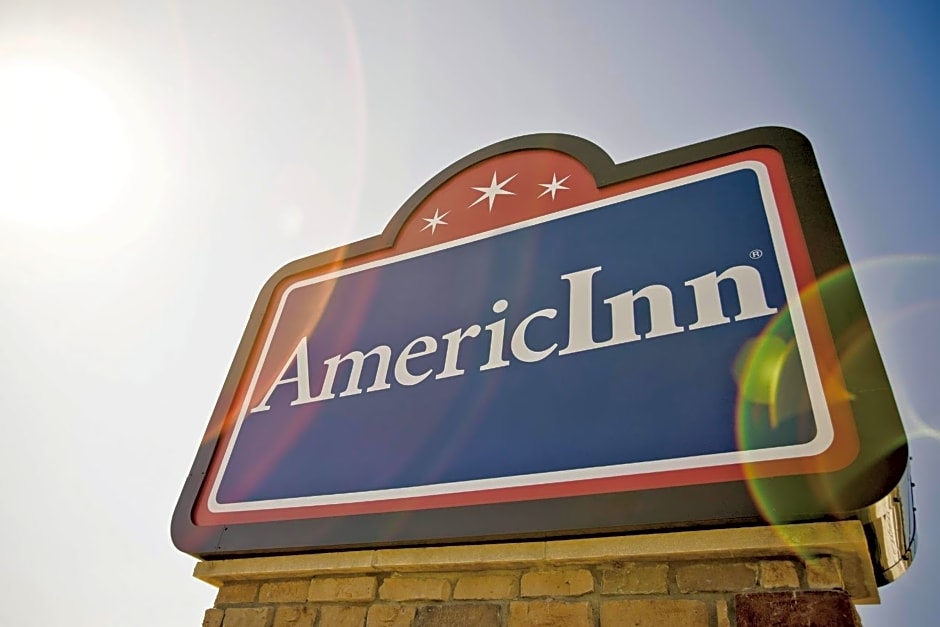 AmericInn by Wyndham Mitchell