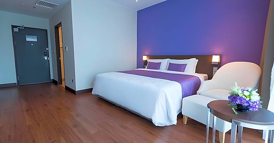 Astana Wing - Riverside Majestic Hotel