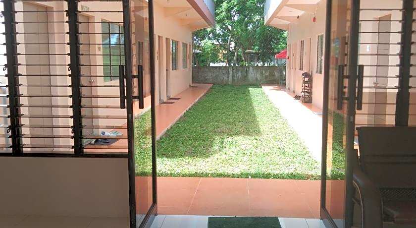 Claytown Pension House