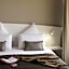 Mercure Paris Levallois Perret Hotel