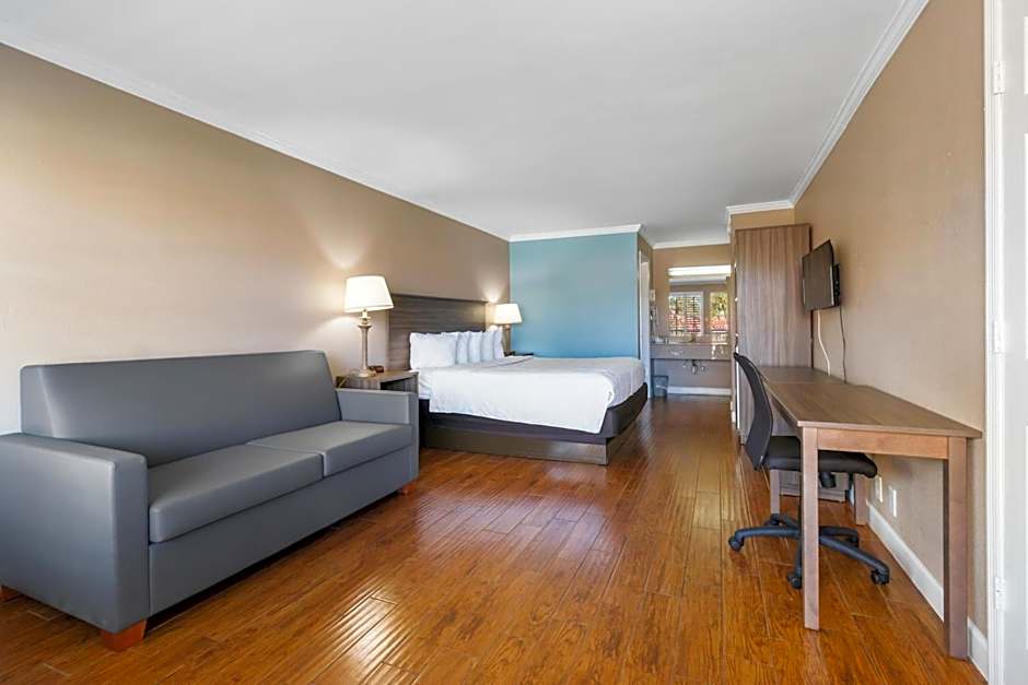 Vero Beach Inn & Suites