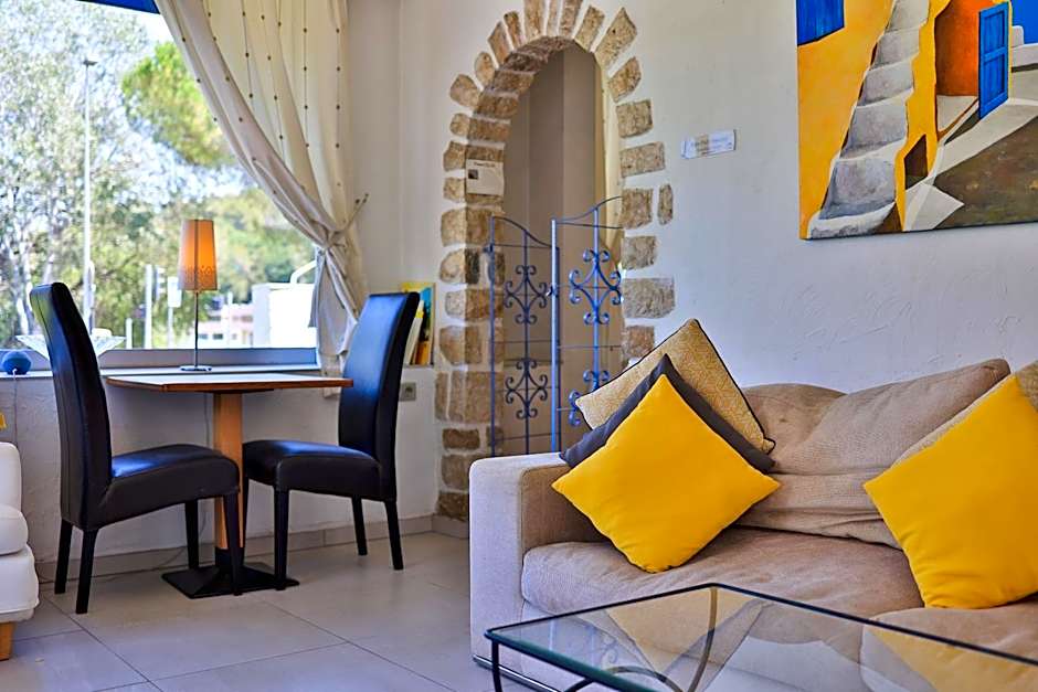Hotel Cayrons Vence & St Paul de Vence