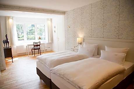 Two-Bedroom Apartment with Terrace