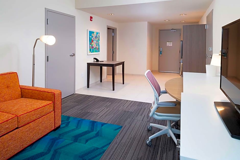 Home2 Suites by Hilton Charlotte Mooresville, NC
