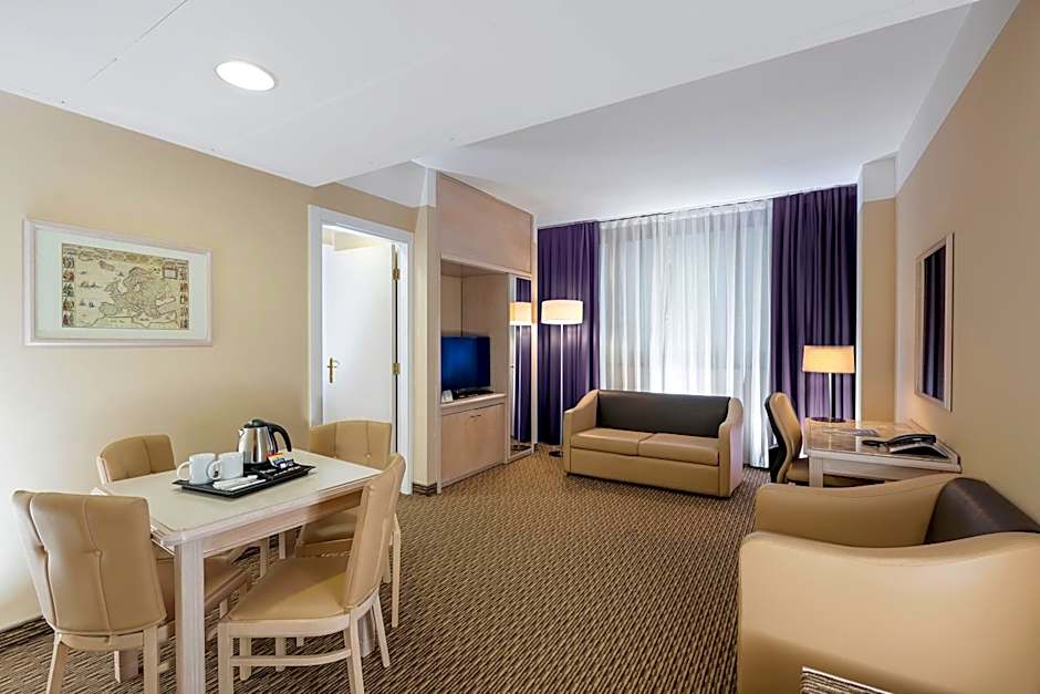 Holiday Inn Naples By IHG