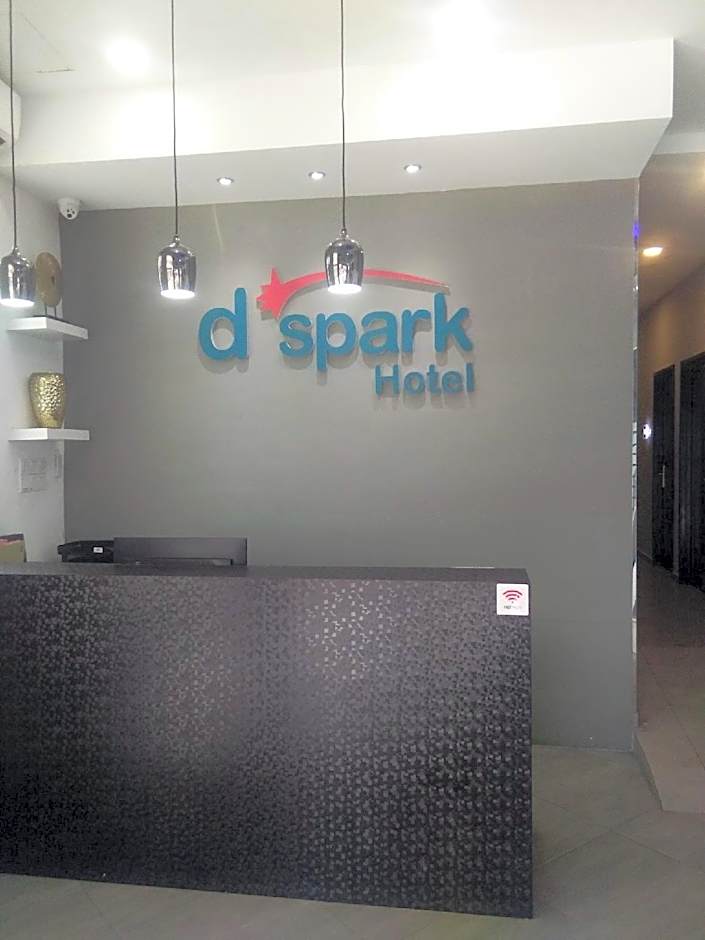 D'Spark Hotel Bayu